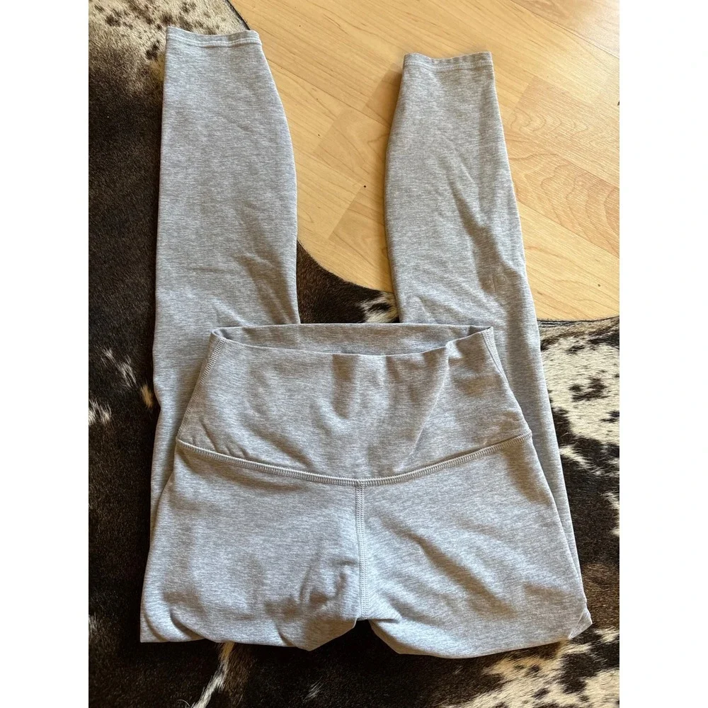 ALO Alosoft High-Waist 7/8 Highlight Legging In Athletic Heather Grey Size XXS